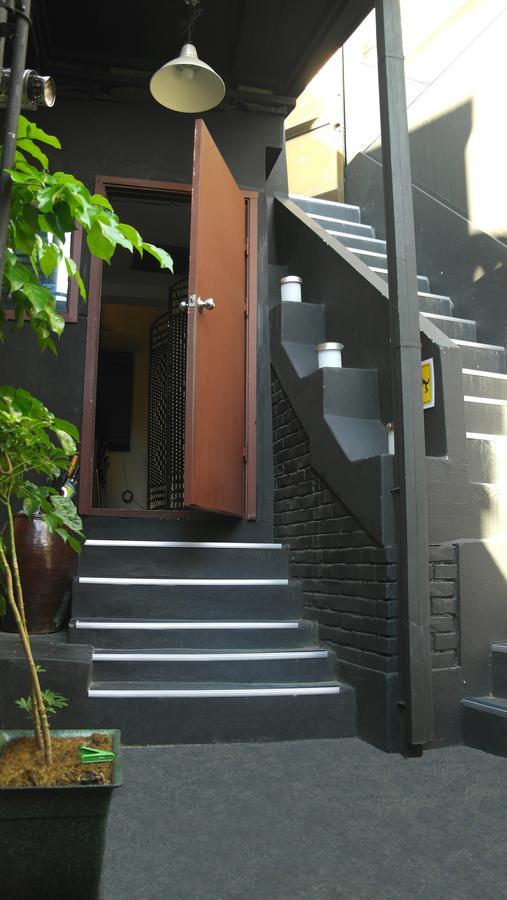 Fnstay Muslim Friendly Guesthouse Seoul Exterior foto