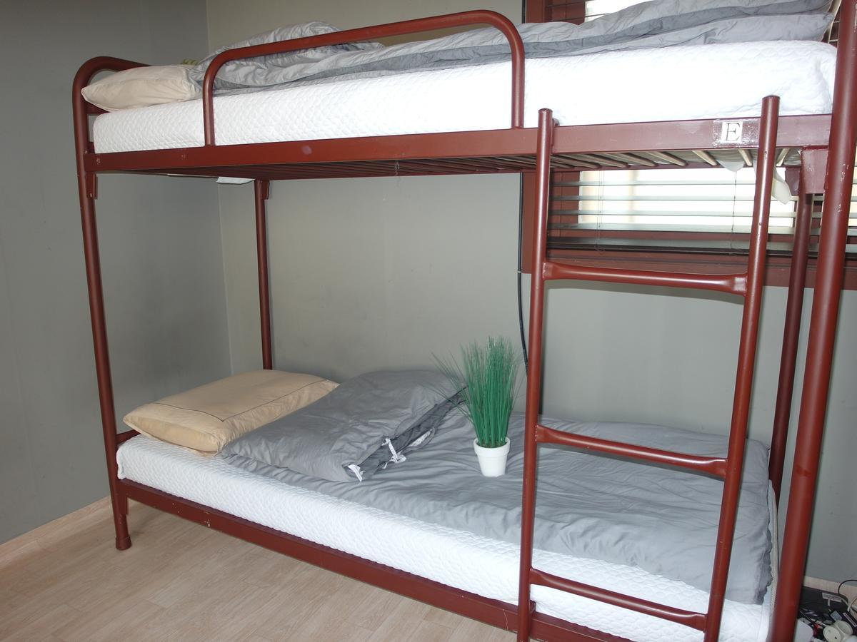 Fnstay Muslim Friendly Guesthouse Seoul Exterior foto